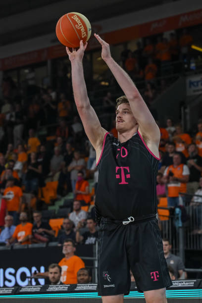 但面对压迫 但面对压迫