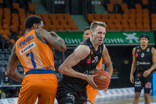 在锋线配置 在锋线配置