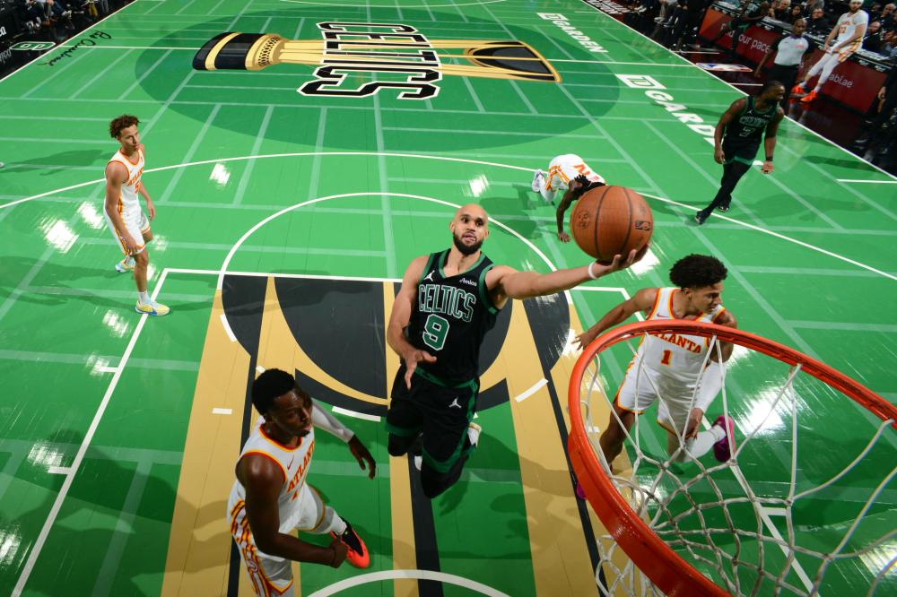 主力球员受 主力球员受